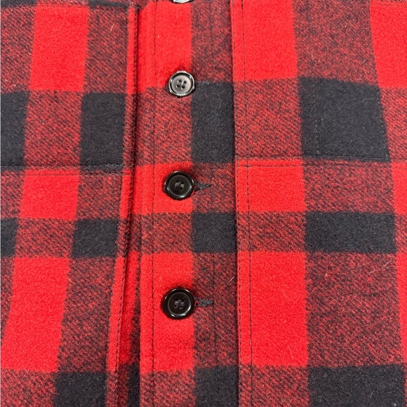 Filson Mackinaw Cruiser 100%Wool Vest Mens44 Red Black Buffalo Plaid Made In USA - Picture 2 of 5
